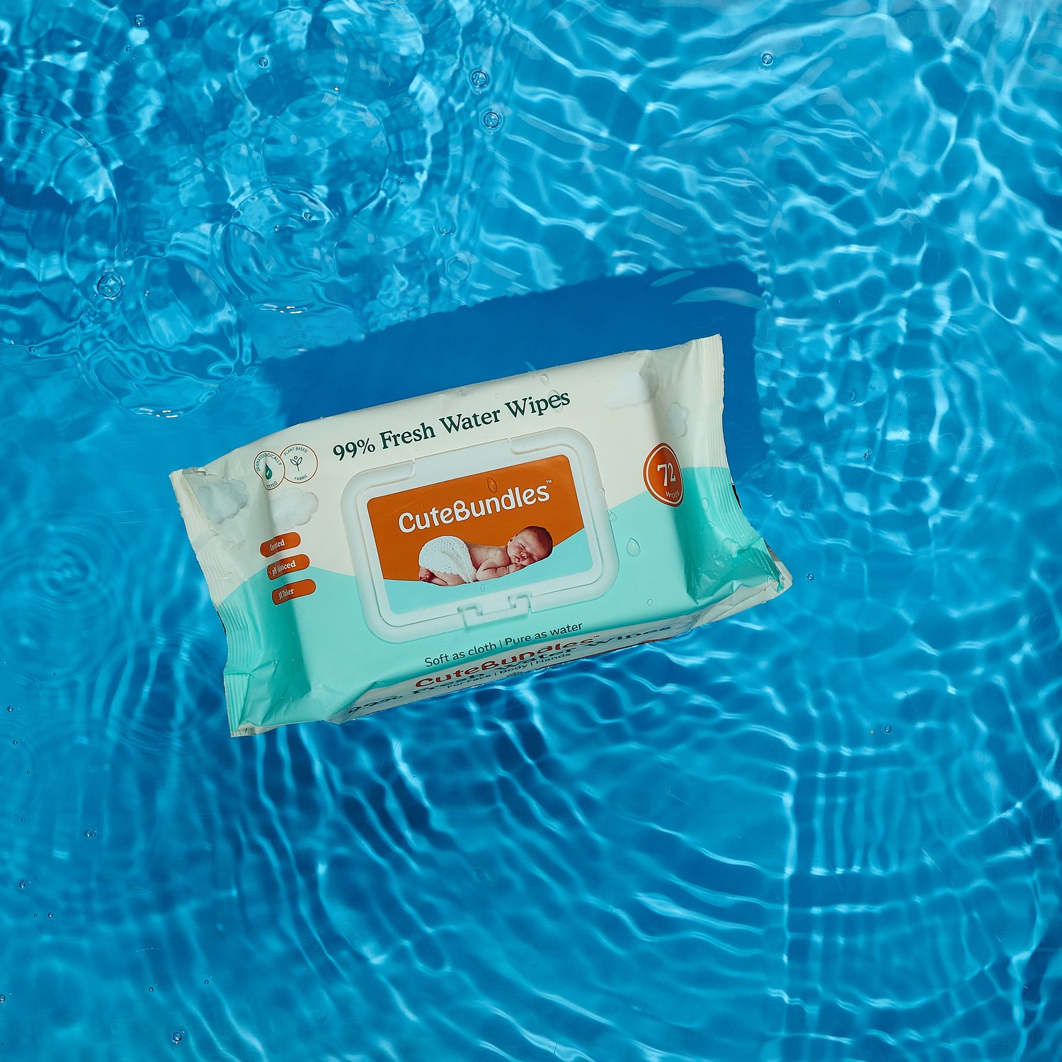 CuteBundles 99% Fresh Water Baby Wipes - in water